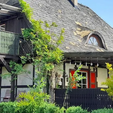 Letniskowy Wczasy Nad Morzem * サシノ